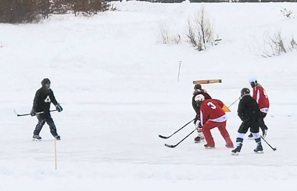 Successful pond hockey tourney held at Fort McCoy; proceeds support AER