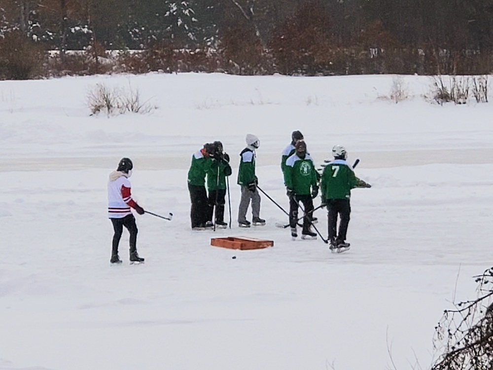 Successful pond hockey tourney held at Fort McCoy; proceeds support AER