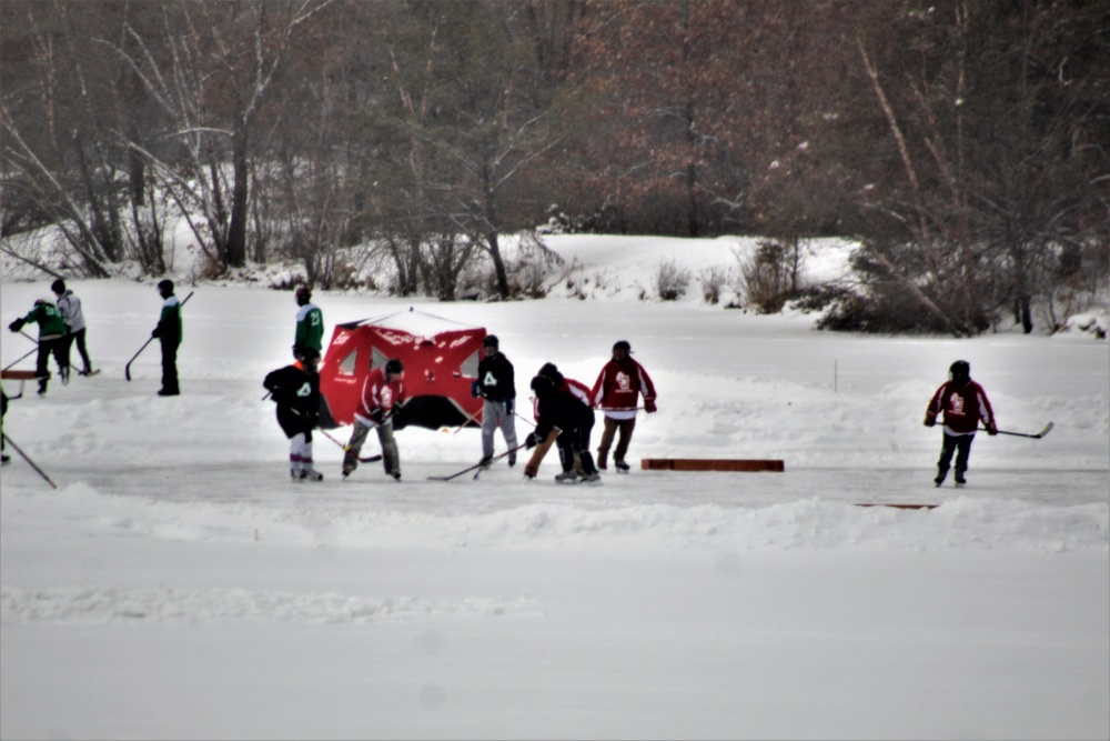 Successful pond hockey tourney held at Fort McCoy; proceeds support AER