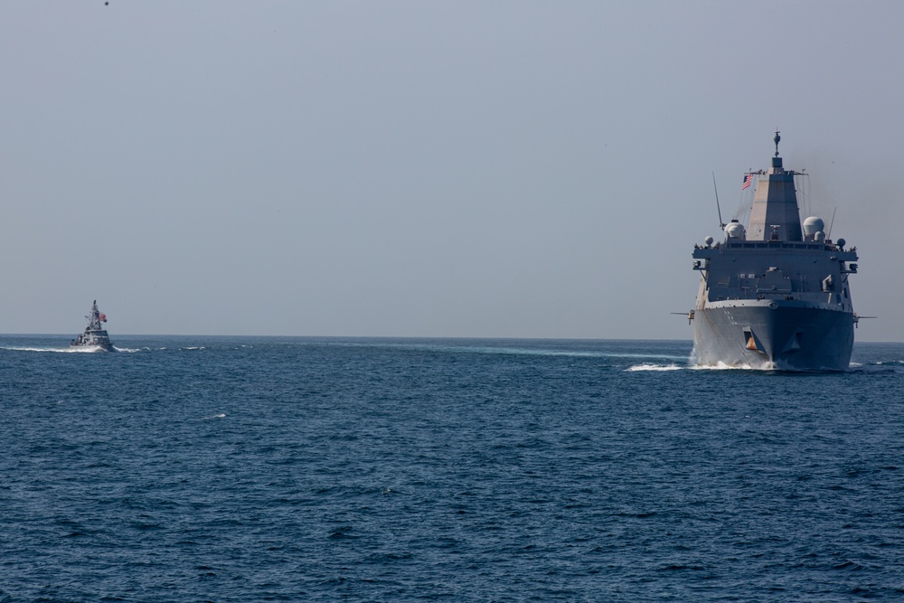 USS Chinook, USS Thunderbolt, and USS Sand Diego