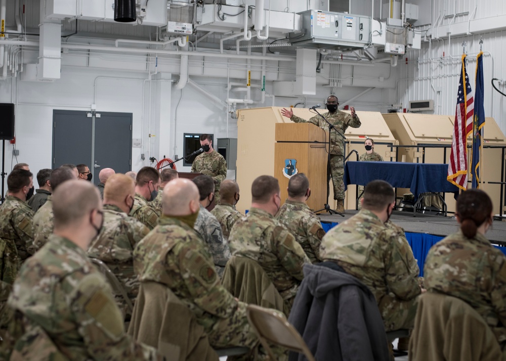 ANG command chief visits 158th Fighter Wing