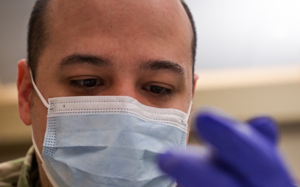 Illinois National Guard and COVID-19 Vaccinations