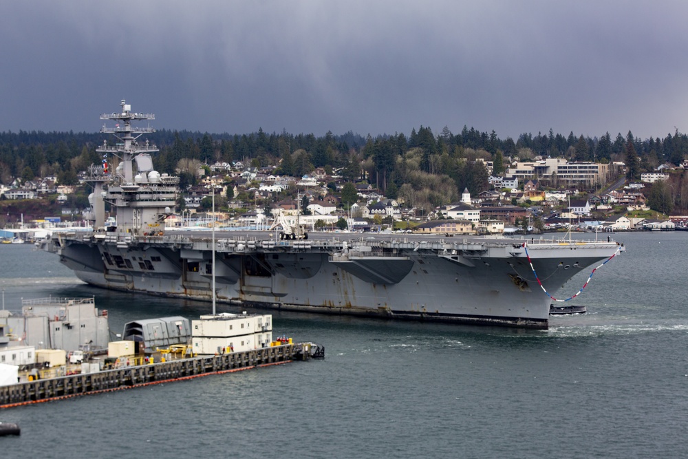 USS Nimitz Homecoming