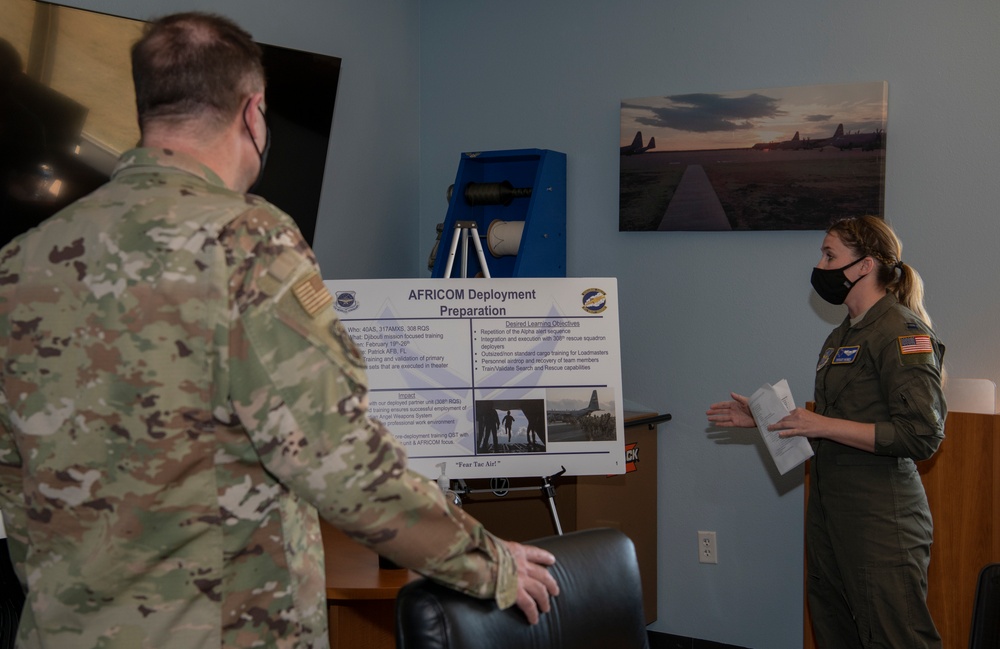 Dyess welcomes 18th Air Force command team