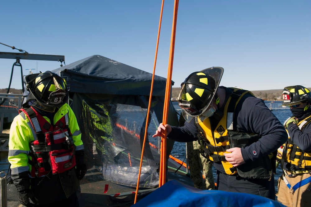 SUBASE New London Firefighters Conduct Rescue Drill aboard USS Indiana (SSN 789)