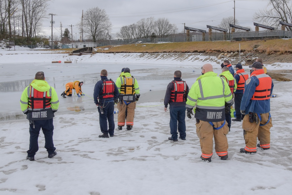 SUBASE Fire Department Trains on Ice