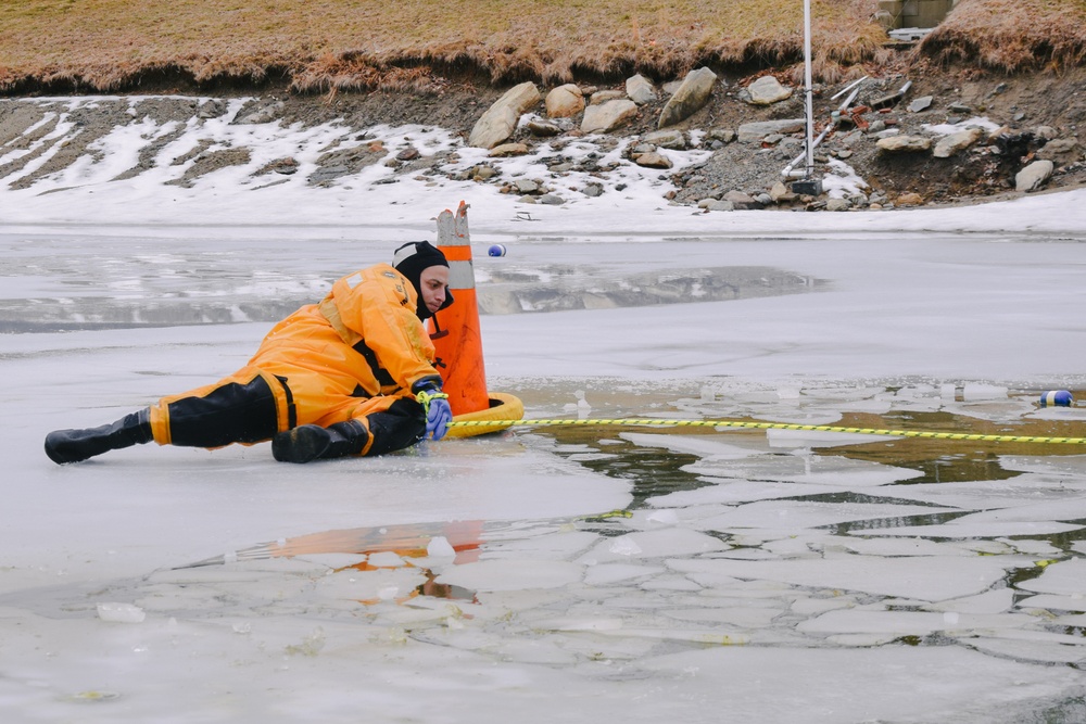 SUBASE Fire Department Trains on Ice