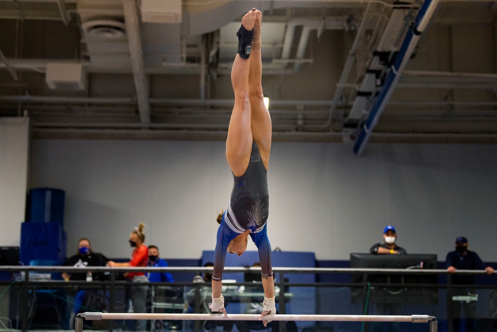 Women's Gymnastics Scores Season-Best 193.350 in Home Opener