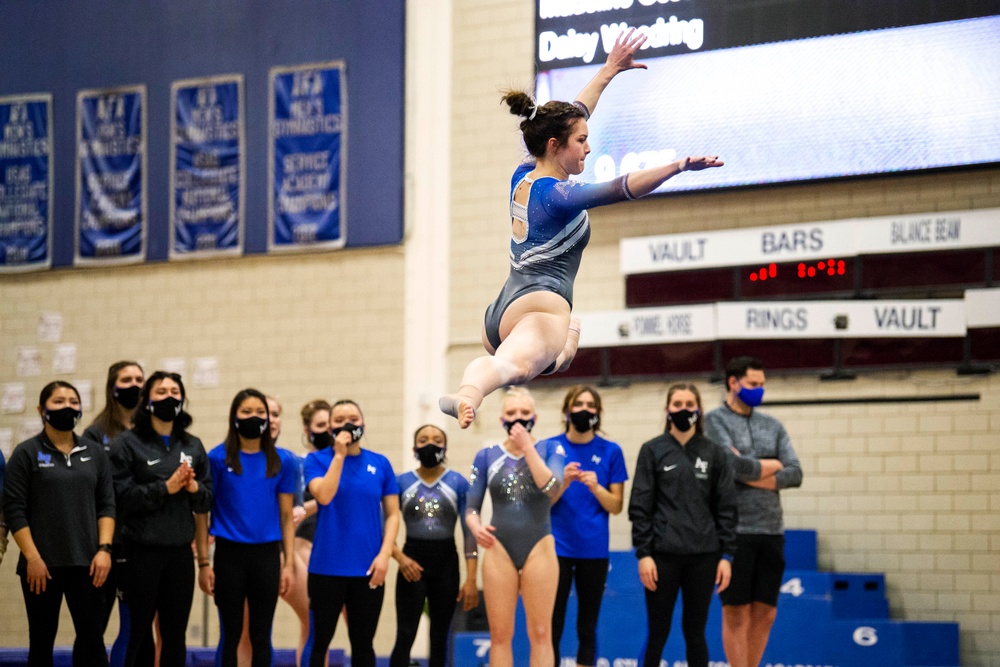 Women's Gymnastics Scores Season-Best 193.350 in Home Opener