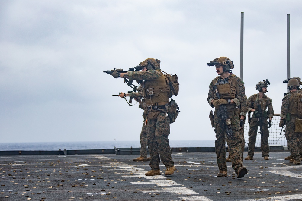 Recon Moving Range USS Germantown
