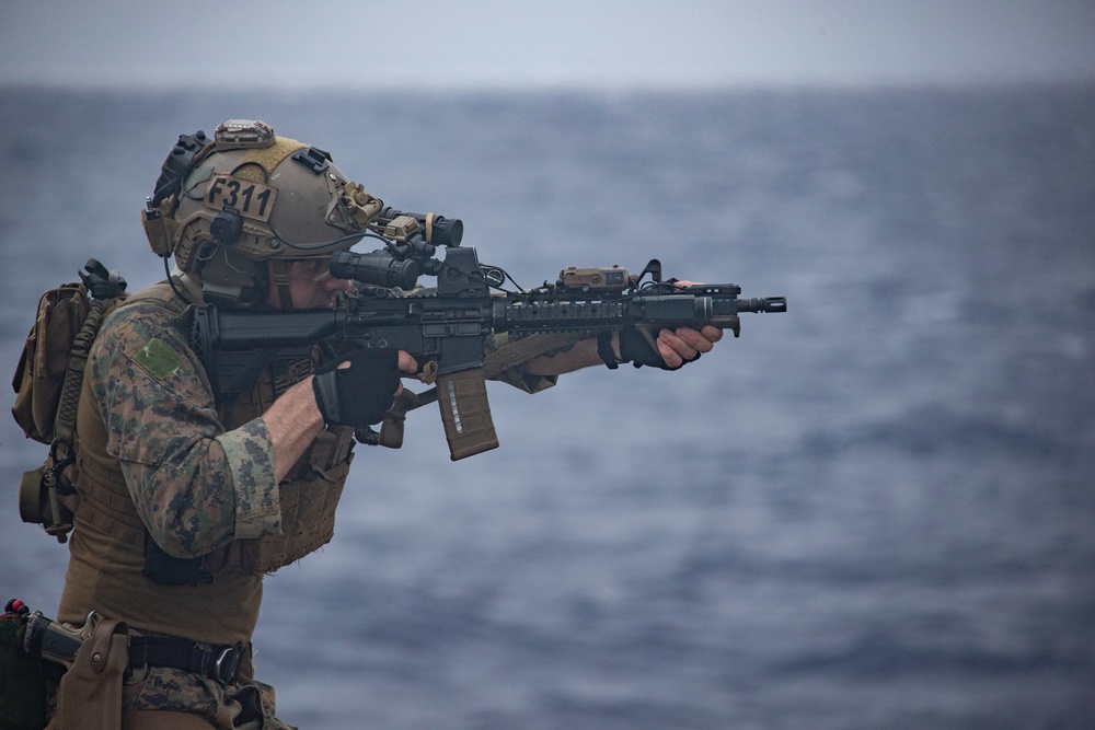 Recon Moving Range USS Germantown