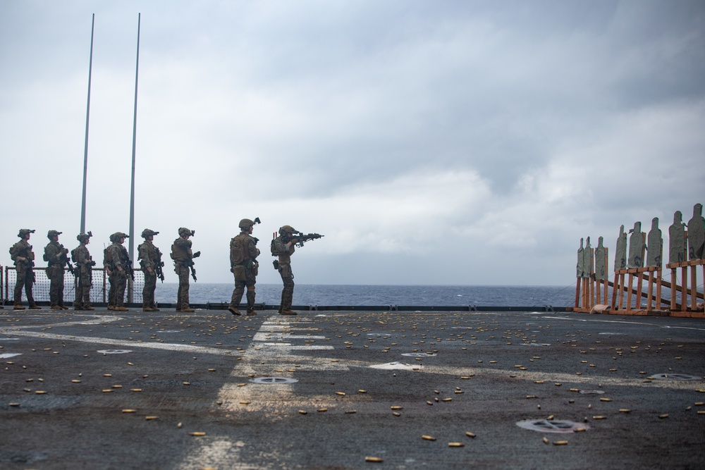 Recon Moving Range USS Germantown