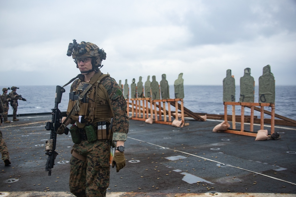 Recon Moving Range USS Germantown