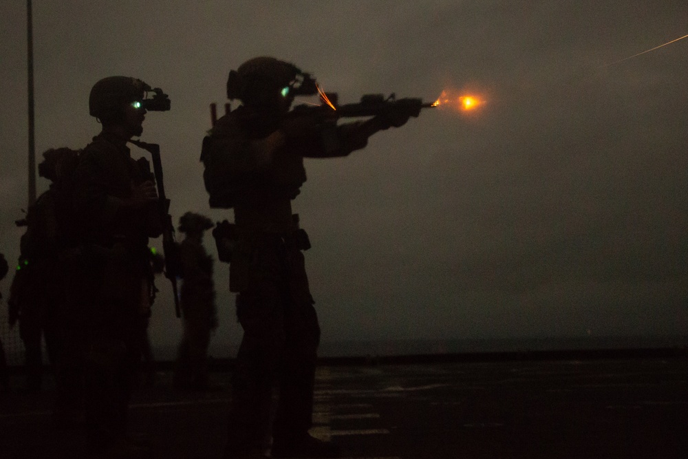 Recon Moving Range USS Germantown