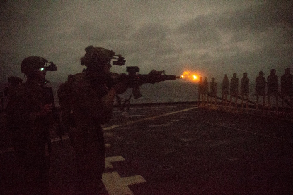 Recon Moving Range USS Germantown