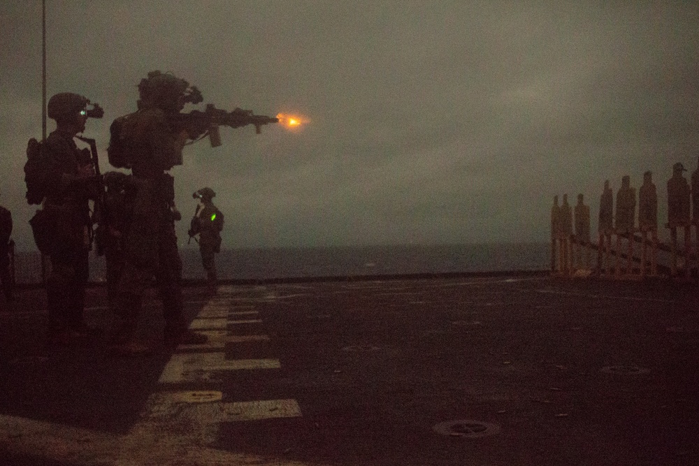 Recon Moving Range USS Germantown