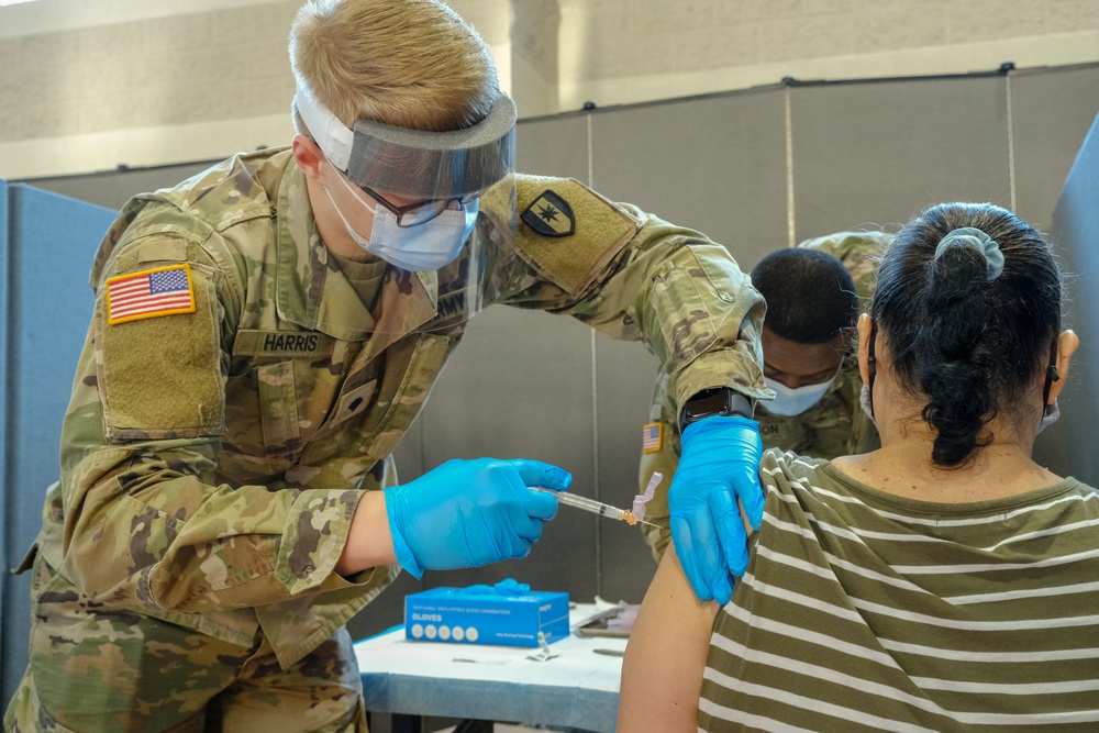U.S. Army Soldiers support COVID-19 vaccination efforts in Paterson, NJ