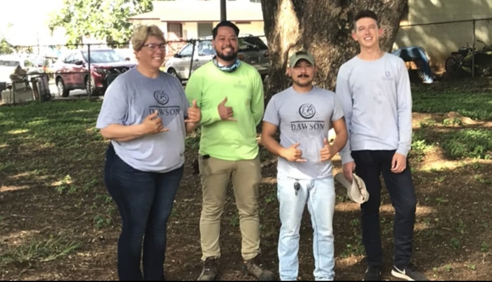 9th MSC Receives Good Neighbor Environmental Hero Award- Soldiers serve the community