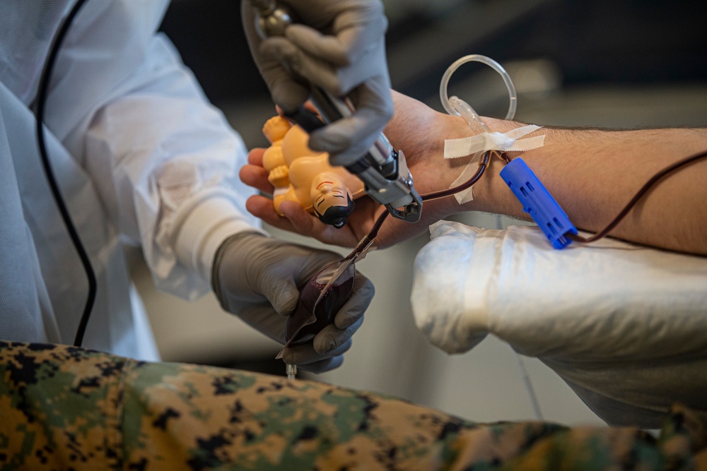 Camp Foster USO hosts blood drive