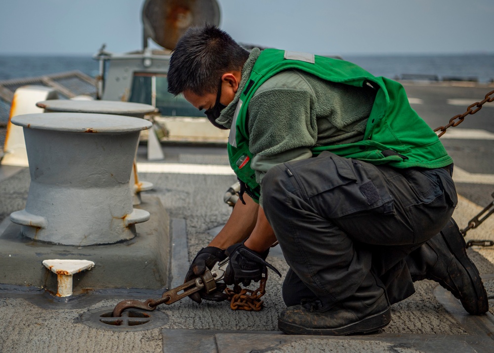 USS John Finn (DDG 113) Conducts Routine Operations