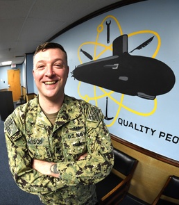 Submariner leaves artistic mark on the Groton community