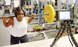 Vlogger chronicles her fitness journey