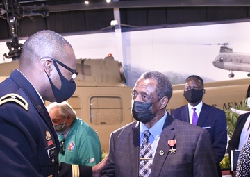 Vietnam veteran receives ‘long-overdue’ Bronze Star