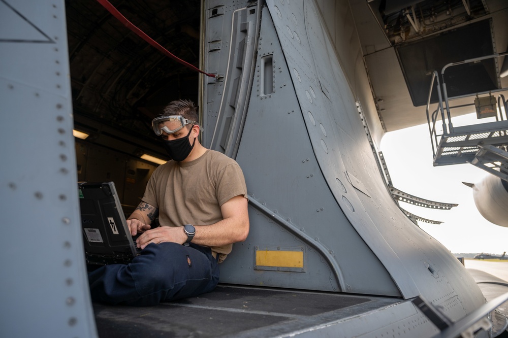 Dover AFB MRT returns C-17 to mission following deployment exercise