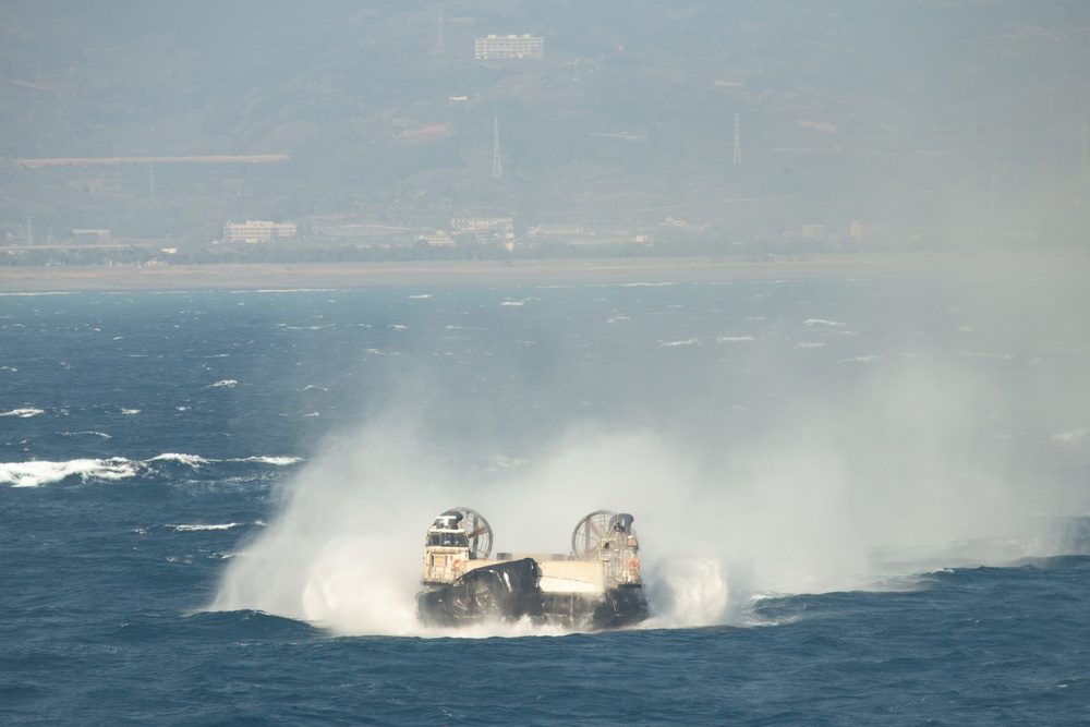 31st MEU LCAC Operations