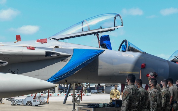 Kadena's 67th and 44th AMUs face off