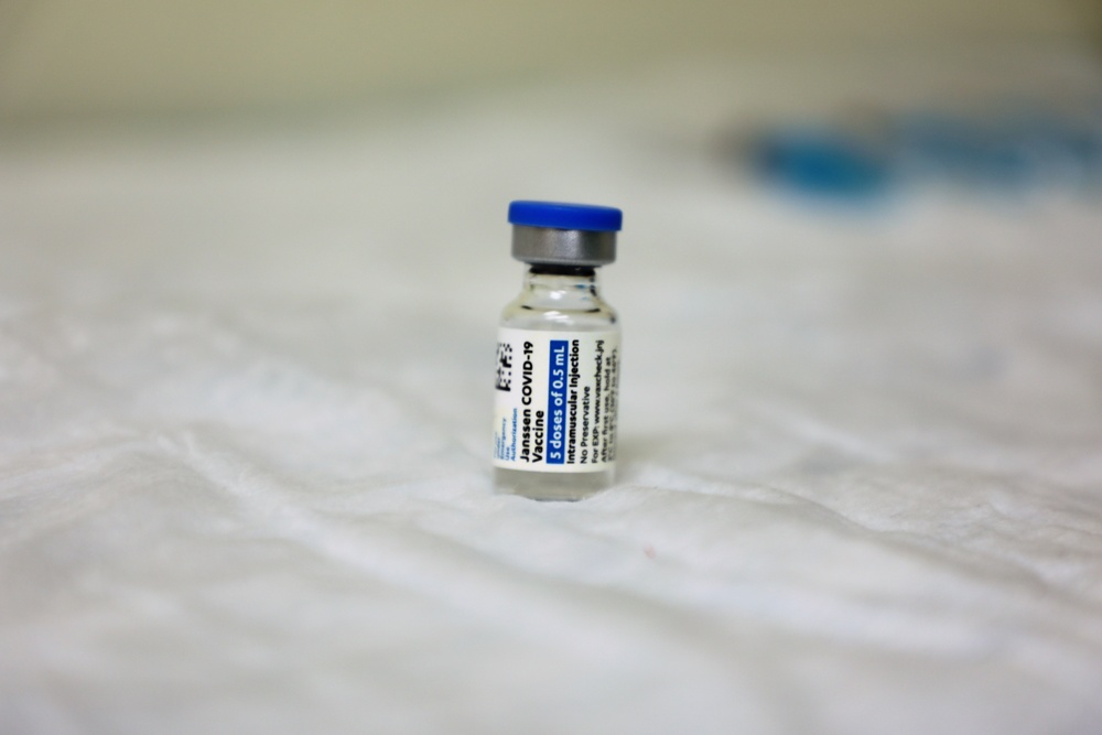 549th HC/BDAACH starts inoculating J&amp;J COVID-19 vaccine