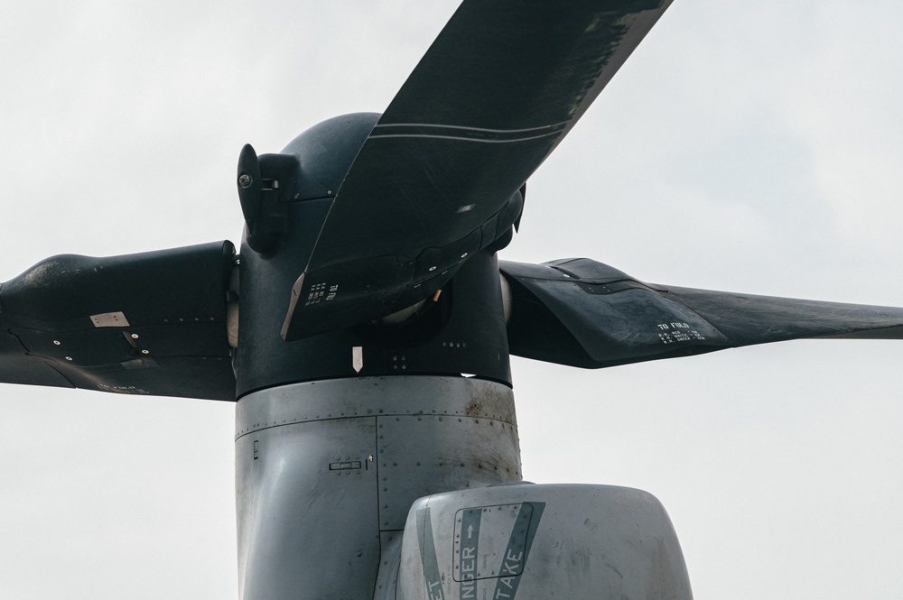 MV-22 Osprey refuels at AUAB for AFCENT ACE capstone event