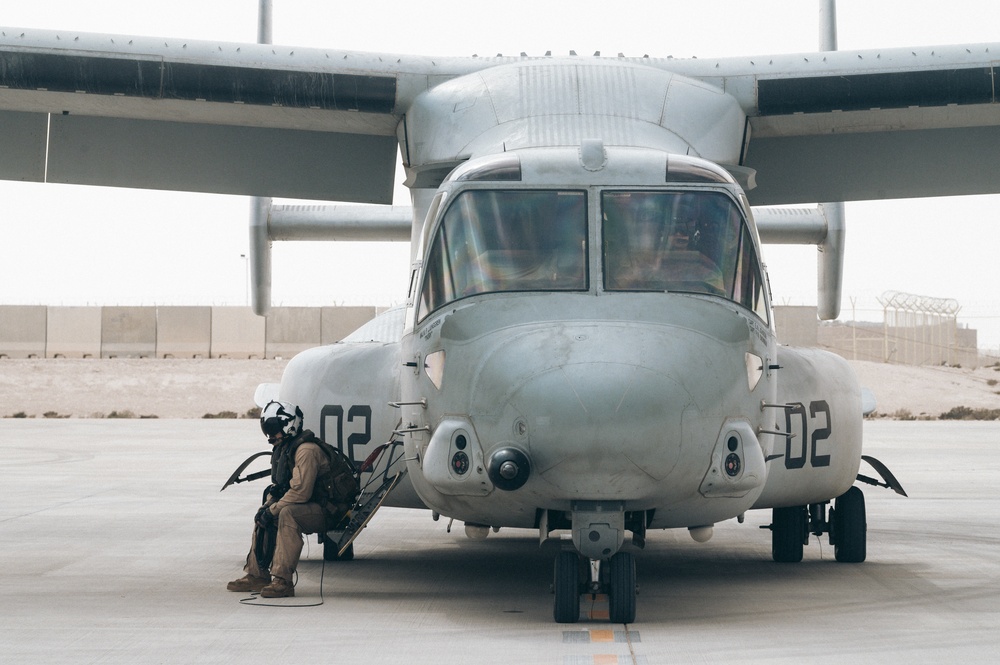 MV-22 Osprey refuels at AUAB for AFCENT ACE capstone event