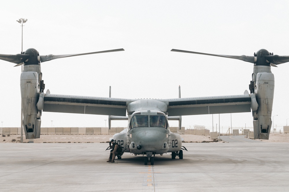 MV-22 Osprey refuels at AUAB for AFCENT ACE capstone event