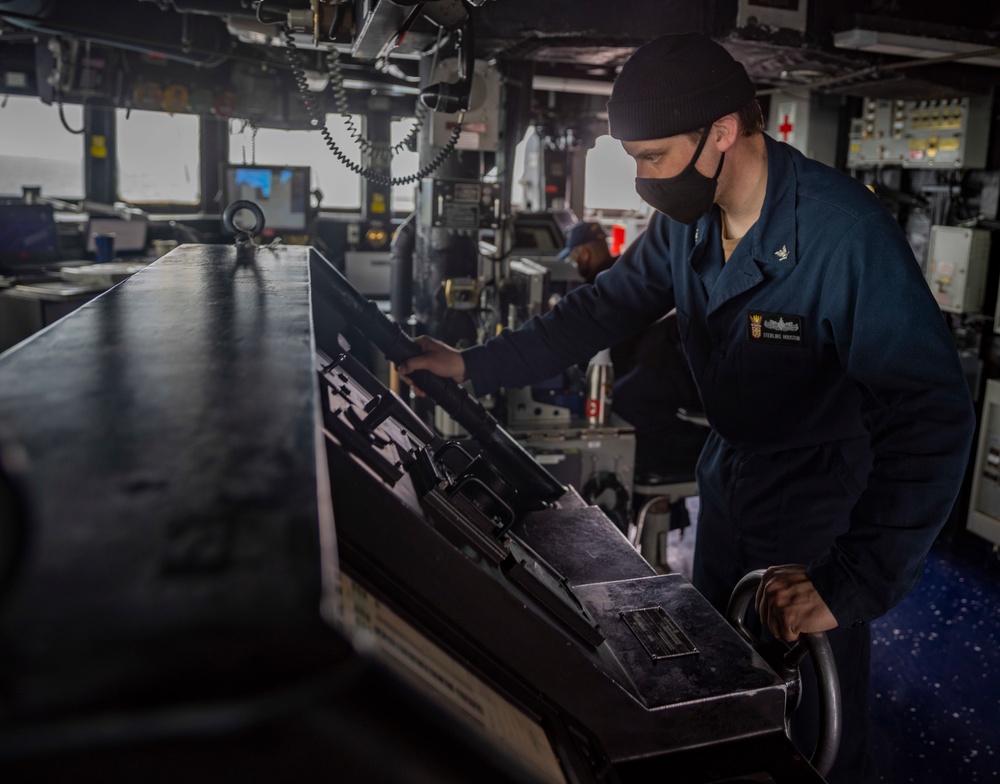 USS Curtis Wilbur Transits East China Sea