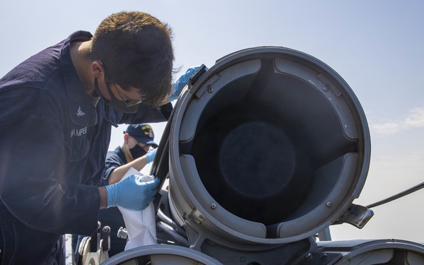 : USS Curtis Wilbur Conducts SVTT Maintenance