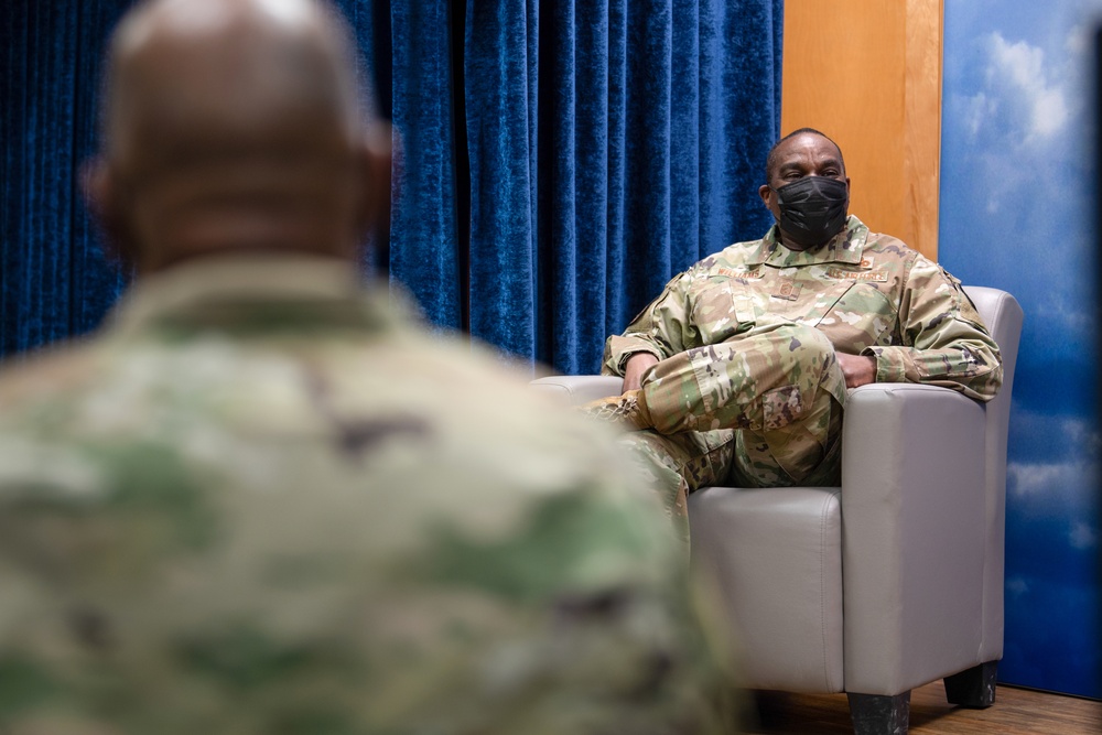 ANG Command Chief Williams visits 158th Fighter Wing