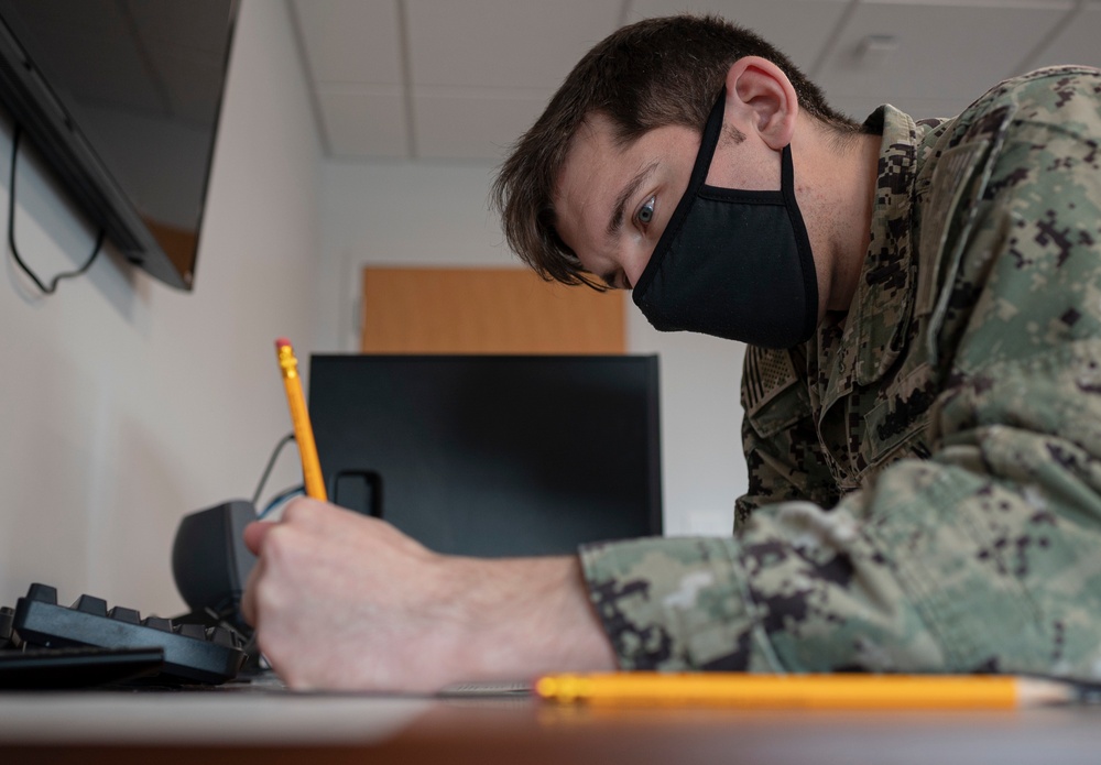 NTAG Mid America Sailors Take the E-6 NWAE