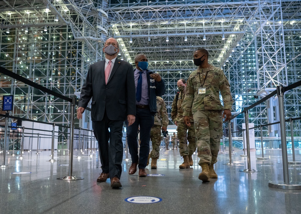 Civilian Aide to Secretary of the Army New York (South) visits Javits Center NY Vaccination Site