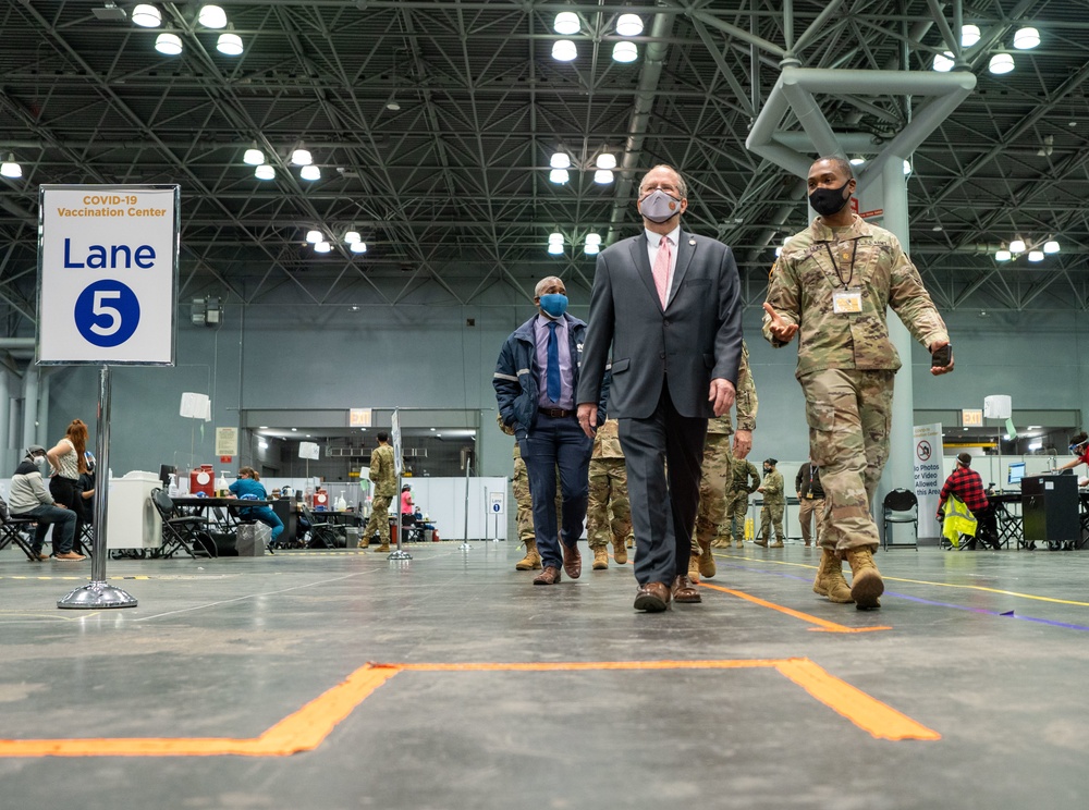 Civilian Aide to Secretary of the Army New York (South) visits Javits Center NY Vaccination Site