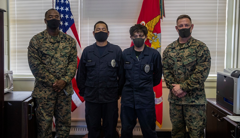 Japanese Security Guards receive awards