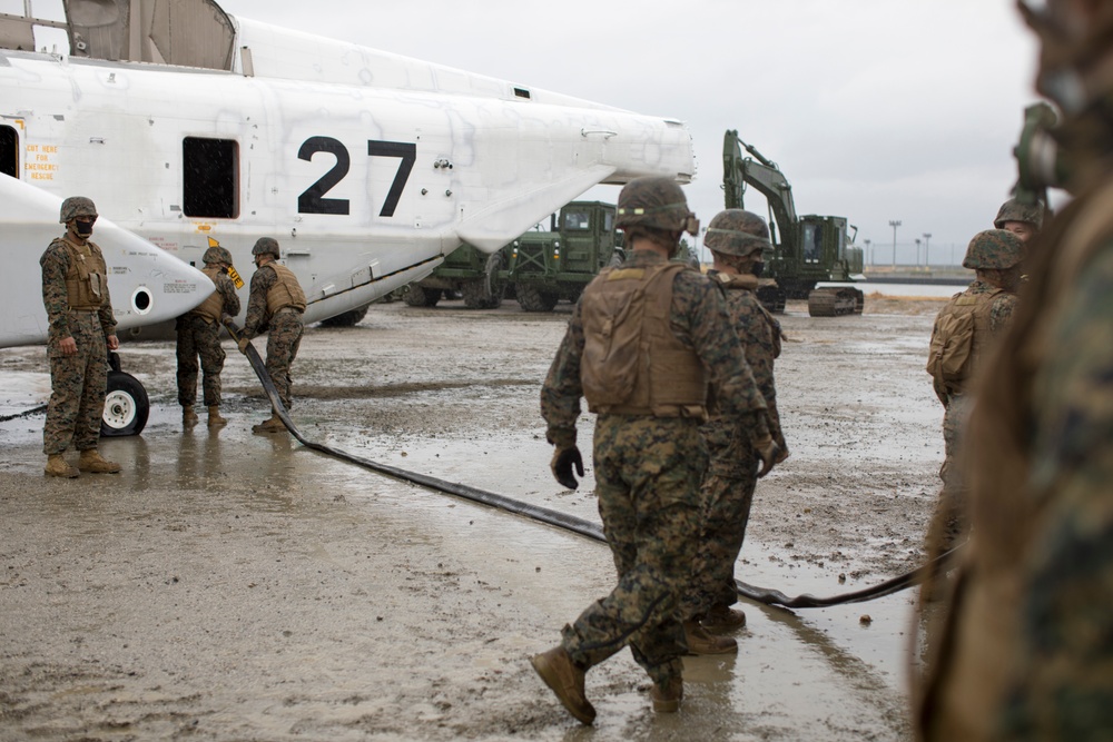 MWSS-171 Marines Train In Aircraft Recovery