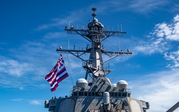 2020 Battle ‘E’ awarded to Barry – “The Finest Forward Deployed Destroyer”