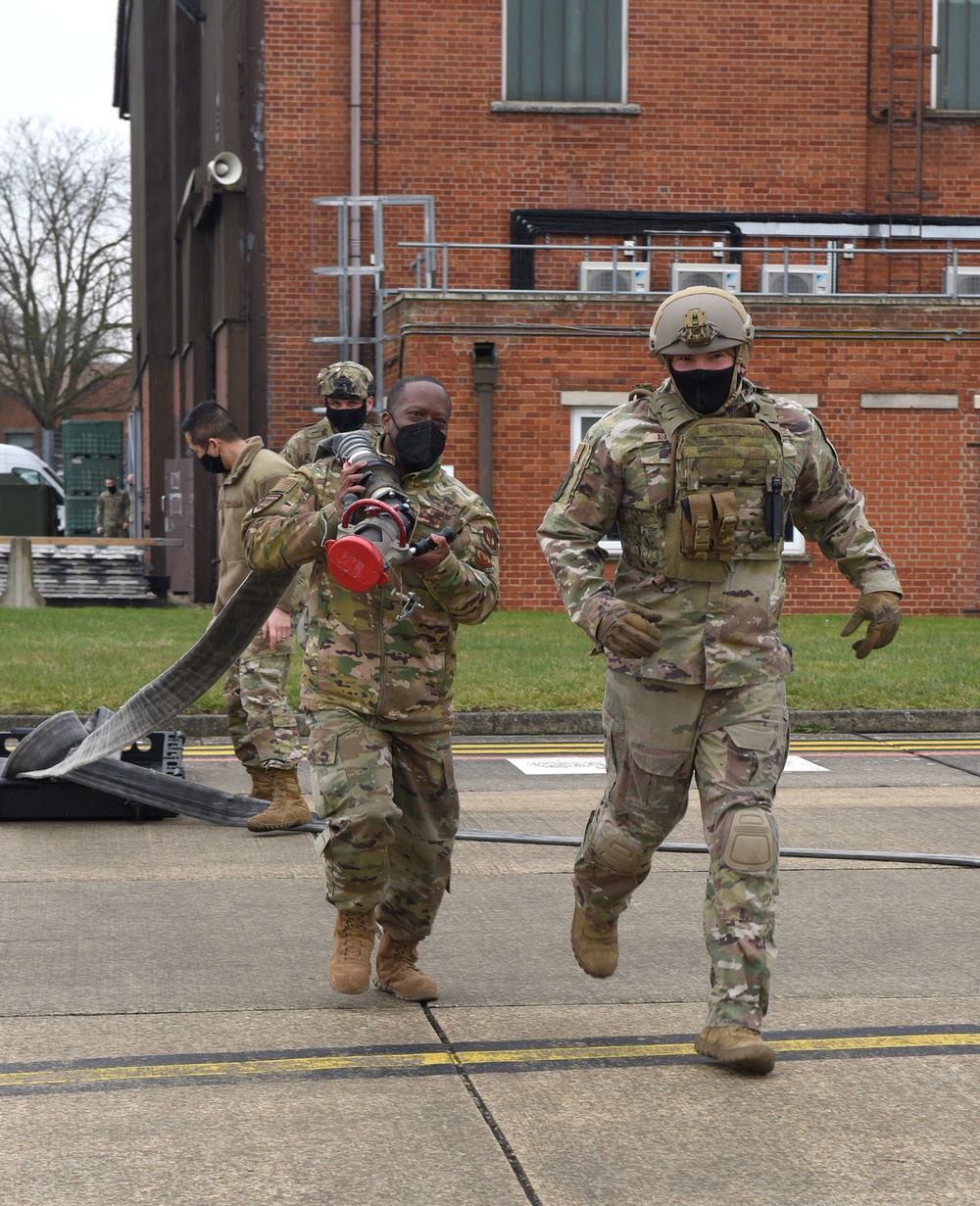 USAFE-AFAFRICA director of logistics, engineering, force protection visits RAF Mildenhall