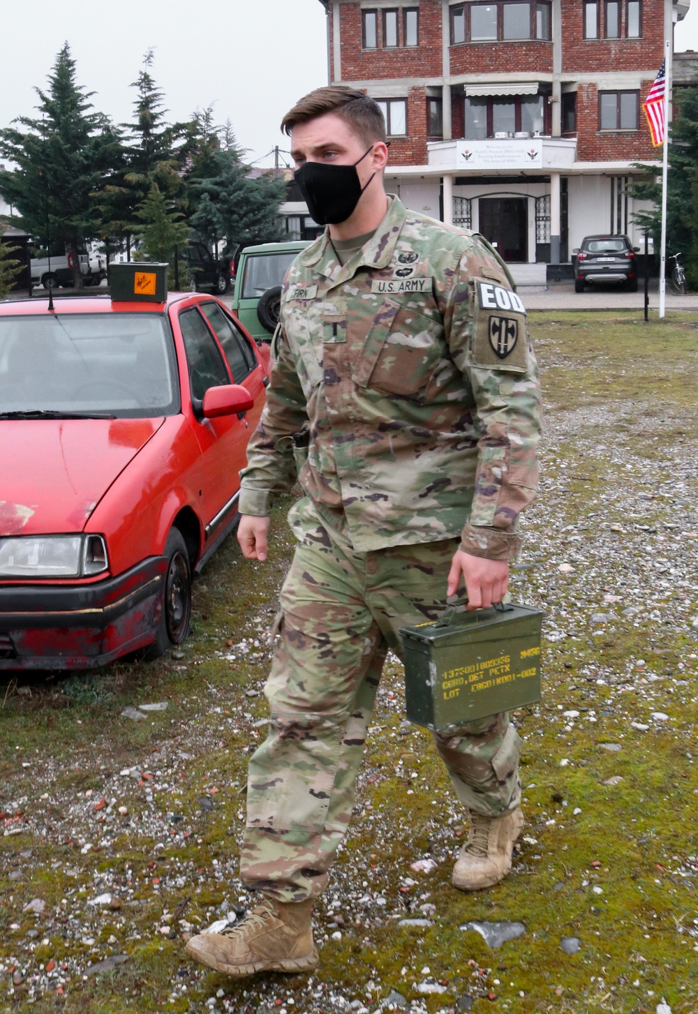 KFOR military working dog handlers train with MAT Kosovo