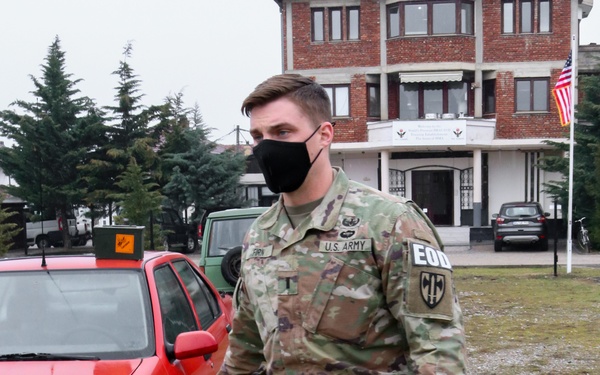 KFOR military working dog handlers train with MAT Kosovo