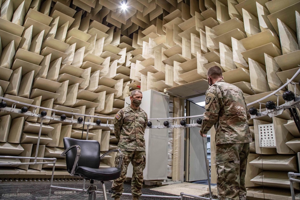 Sergeant Major of the Army (SMA) Michael Grinston visit to the United States Aeromedical Research Laboratory (USAARL) FT Rucker, AL.