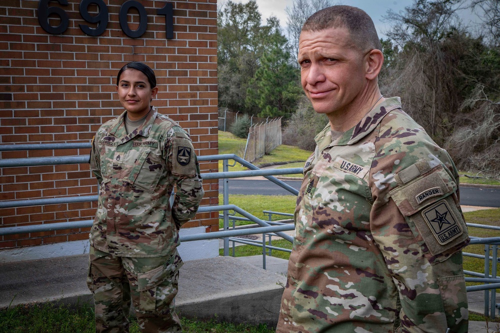 Sergeant Major of the Army (SMA) Michael Grinston visit to the United States Aeromedical Research Laboratory (USAARL) FT Rucker, AL.