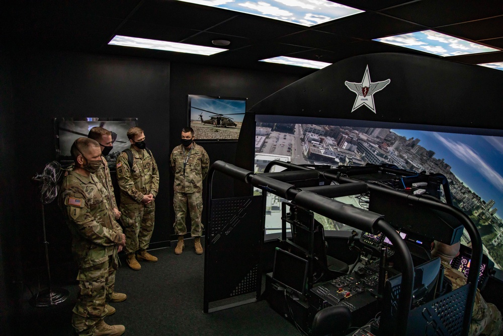 Sergeant Major of the Army (SMA) Michael Grinston visit to the United States Aeromedical Research Laboratory (USAARL) FT Rucker, AL.