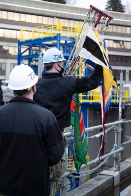 USS Louisville (SSN 724) Decommissioned
